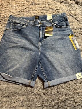 Lee Medium Blue Denim Roll-Cuff Jean Shorts